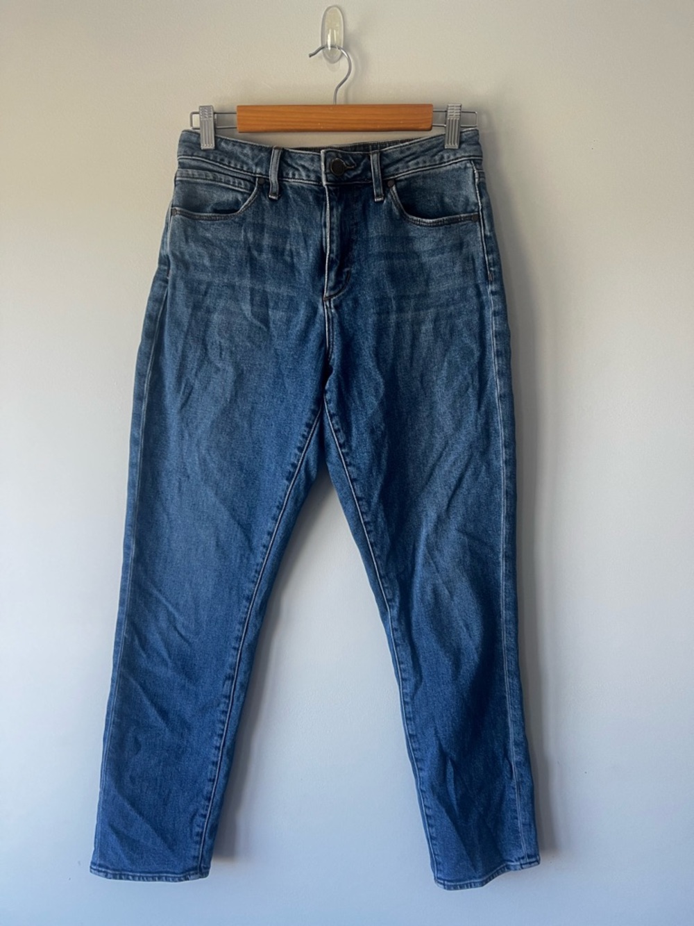 Articles Of Society Women Straight Leg Jeans in Dark Blue Wash